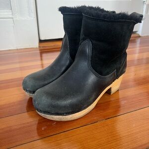Black Shearling-Lined Women's Boots